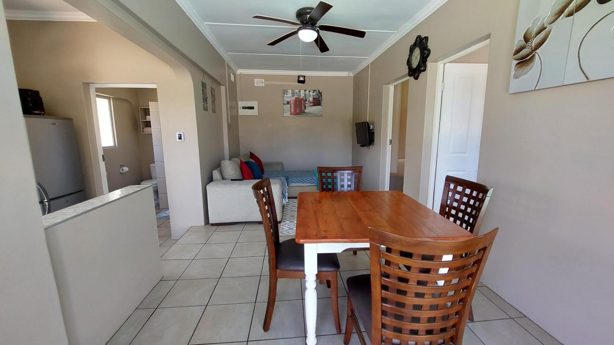Poolside Guest House Port Shepstone Exterior foto