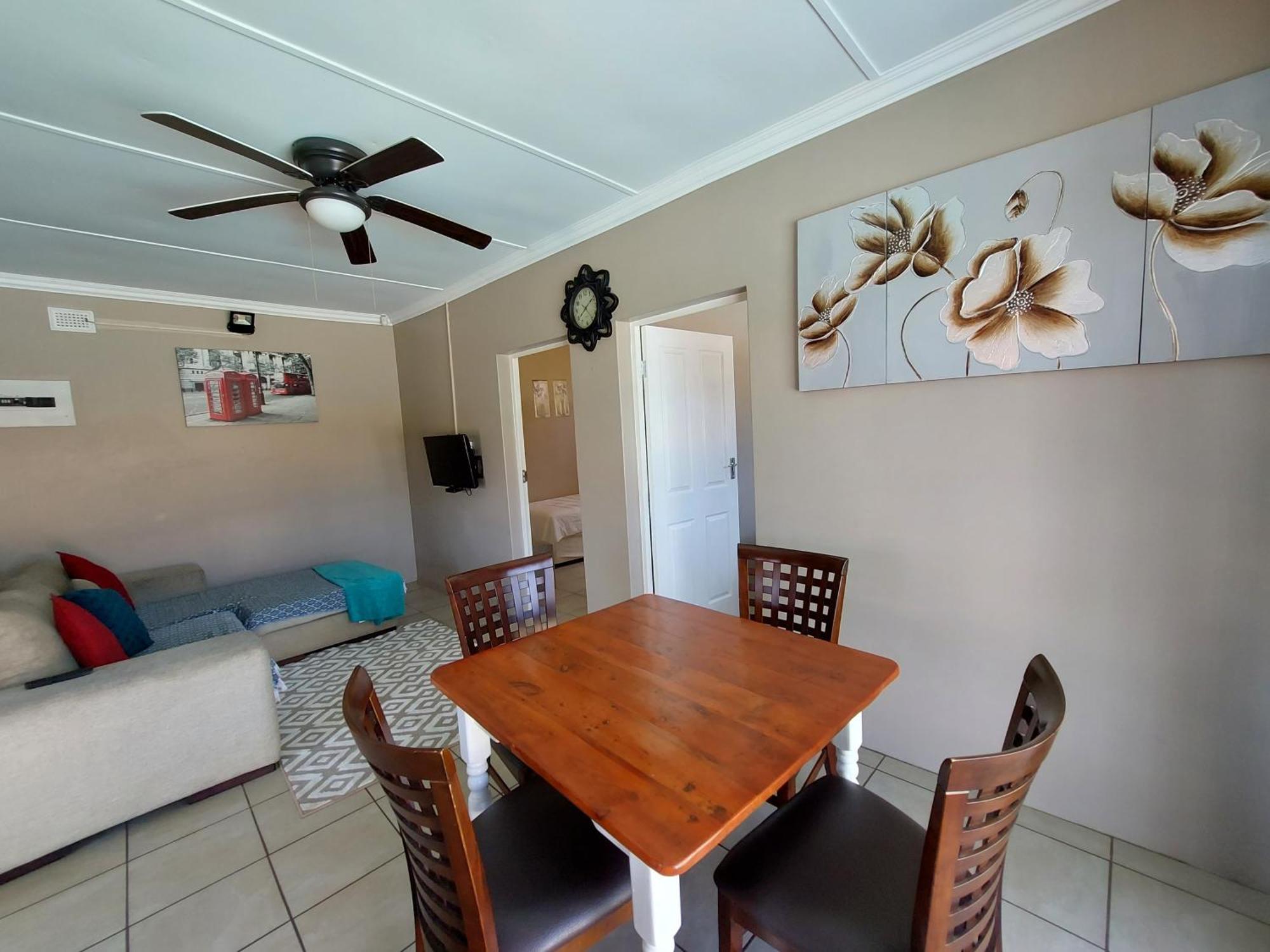 Poolside Guest House Port Shepstone Exterior foto